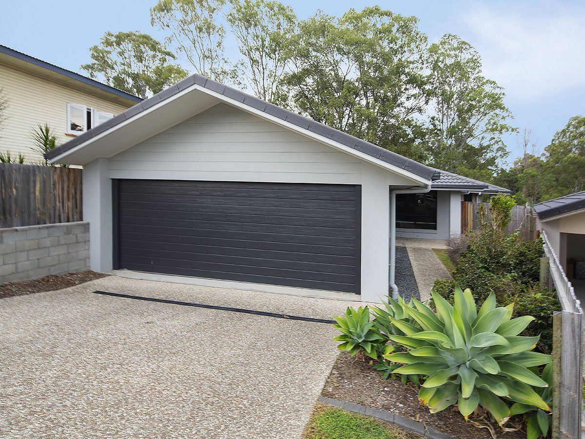 4 bedrooms House in 42 Sunshine Avenue TARRAGINDI QLD, 4121