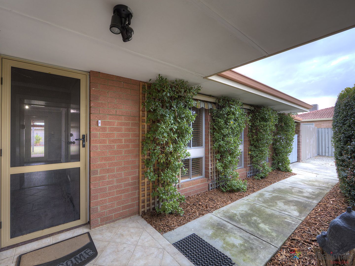 8 Dunholme Place, Huntingdale WA 6110, Image 1