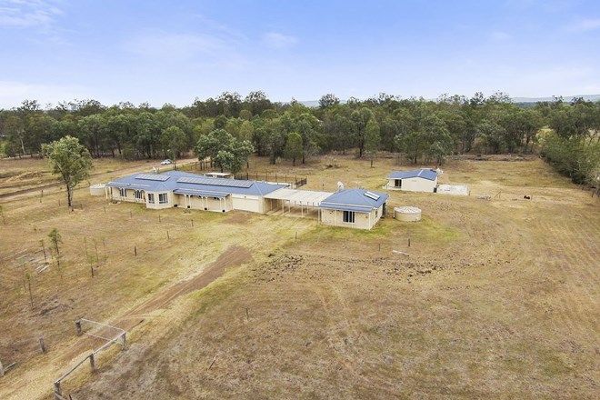 Picture of 59 Twin Lakes Drive, COOMINYA QLD 4311