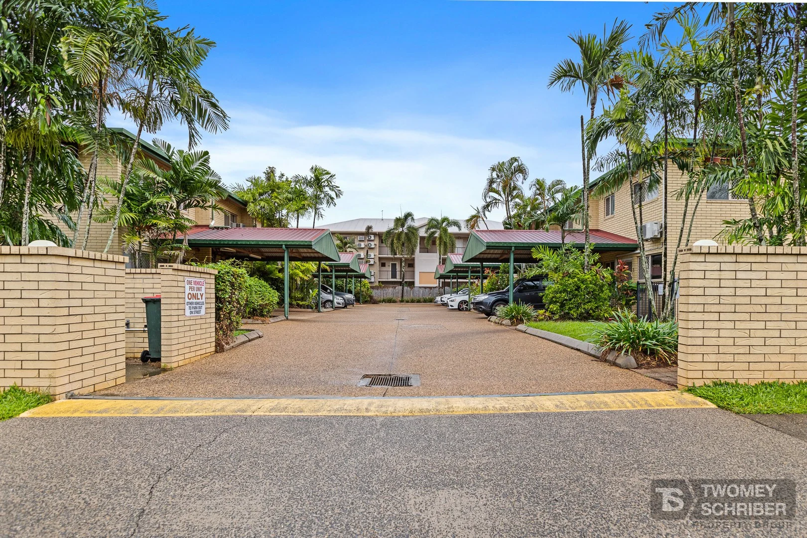 4/5 Grantala Street, Manoora QLD 4870