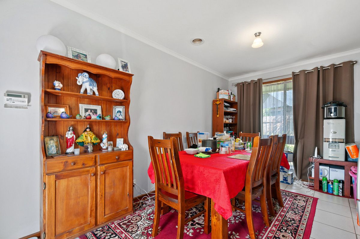 1 Vega Court, Sale VIC 3850, Image 1