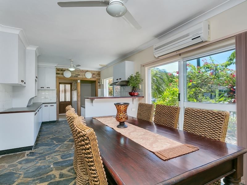 47 Upolu Esplanade, Clifton Beach QLD 4879, Image 2