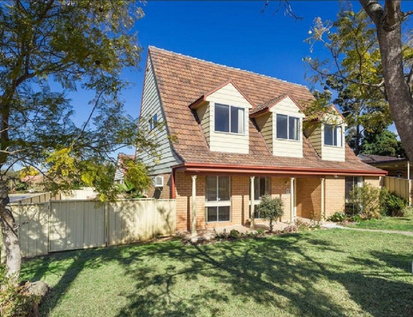 7 bedrooms House in 75 Summerfield Circuit CAMBRIDGE GARDENS NSW, 2747