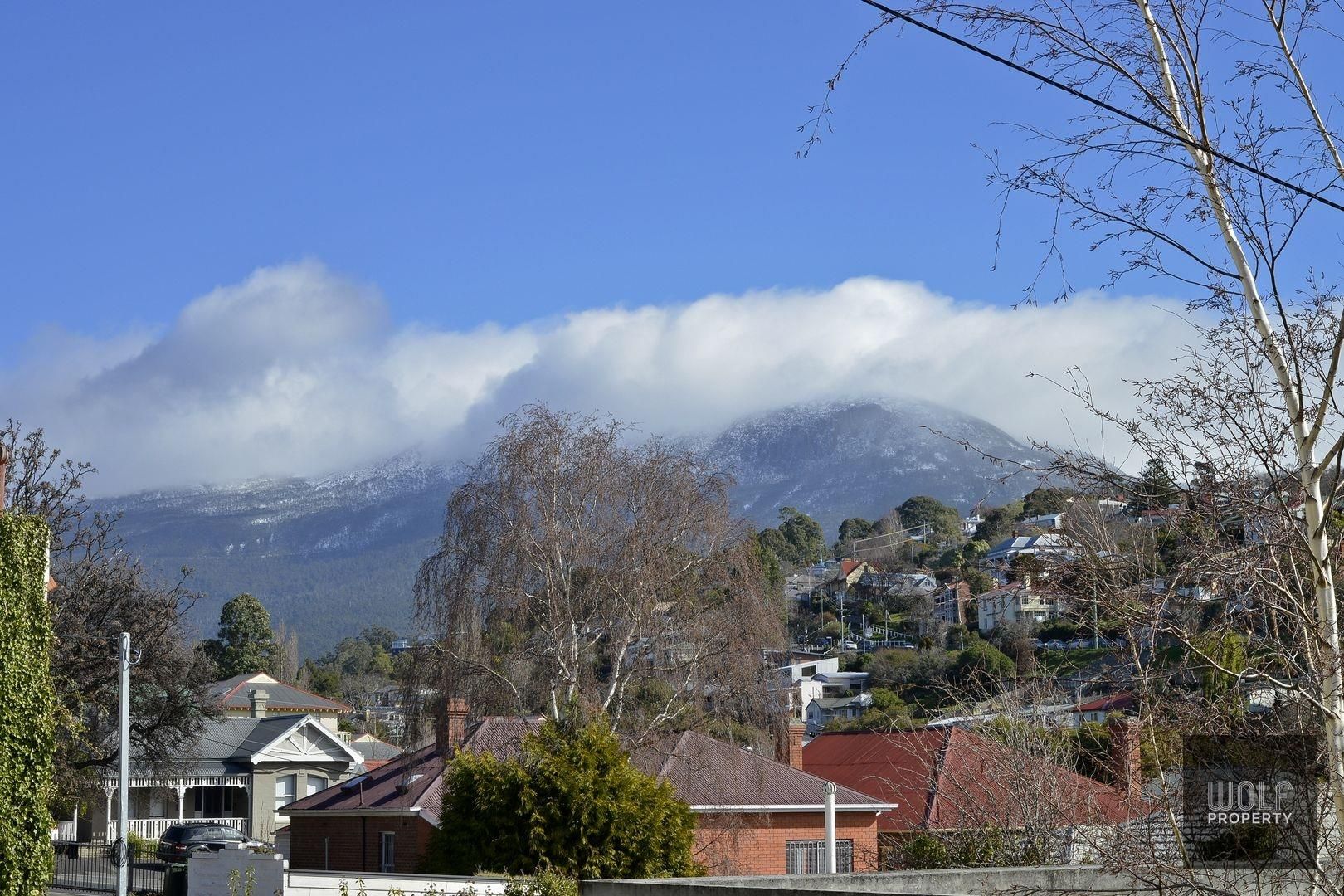 3 bedrooms Apartment / Unit / Flat in 2/263 Macquarie Street HOBART TAS, 7000