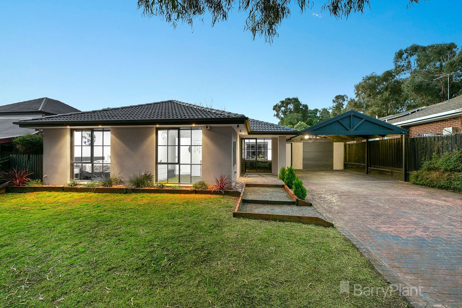 14 Magdalena Place, Berwick VIC 3806, Image 0