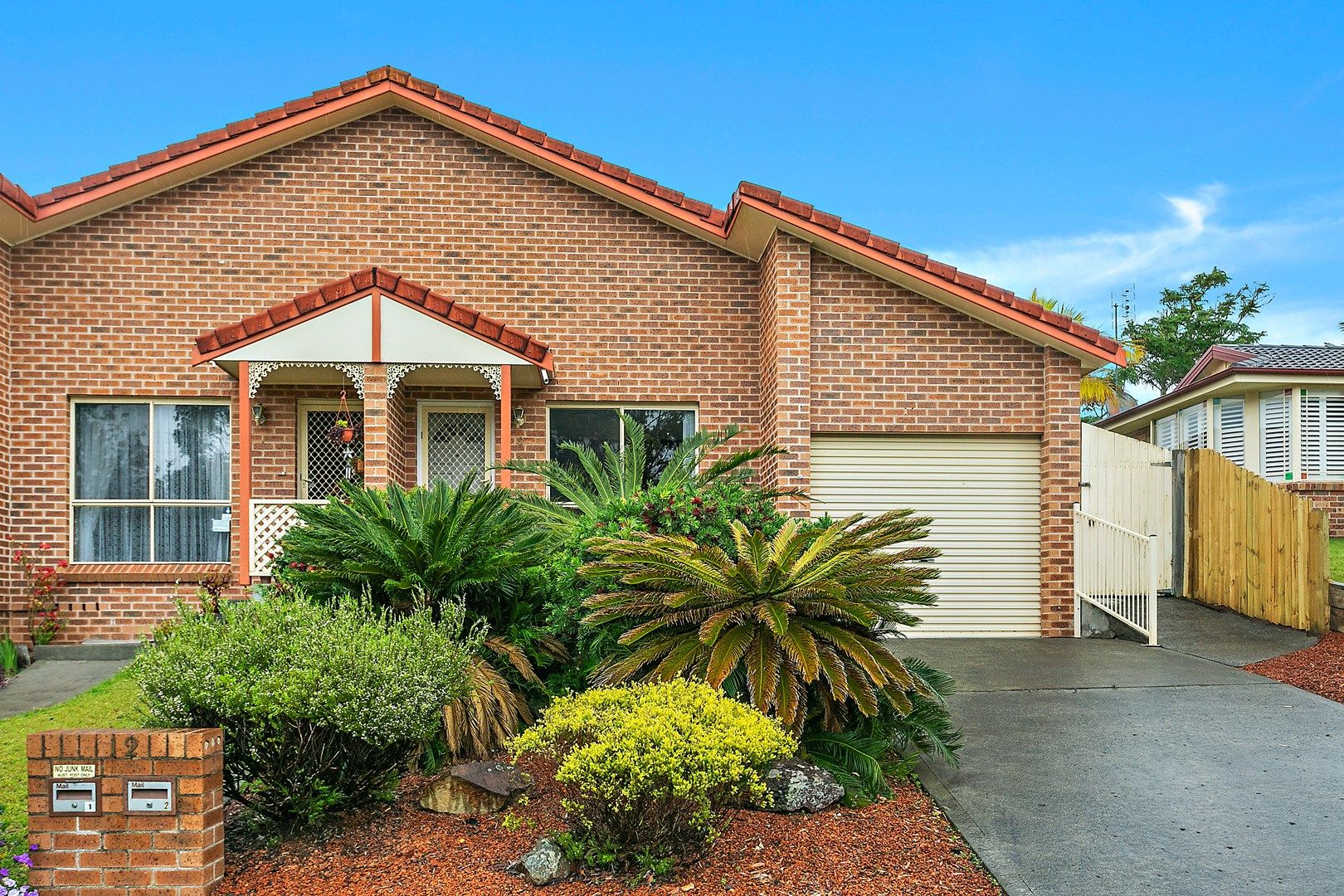 2/12 Borang Place, Flinders NSW 2529, Image 0