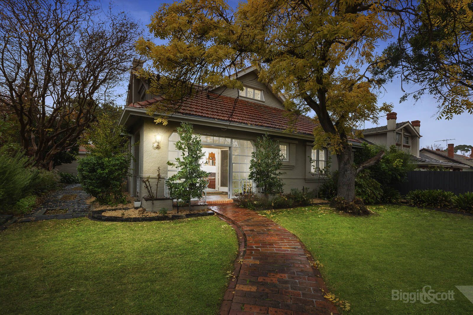 3 bedrooms House in 34 Hotham Street ST KILDA EAST VIC, 3183