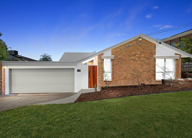 23 Linton Lane, Highton VIC 3216