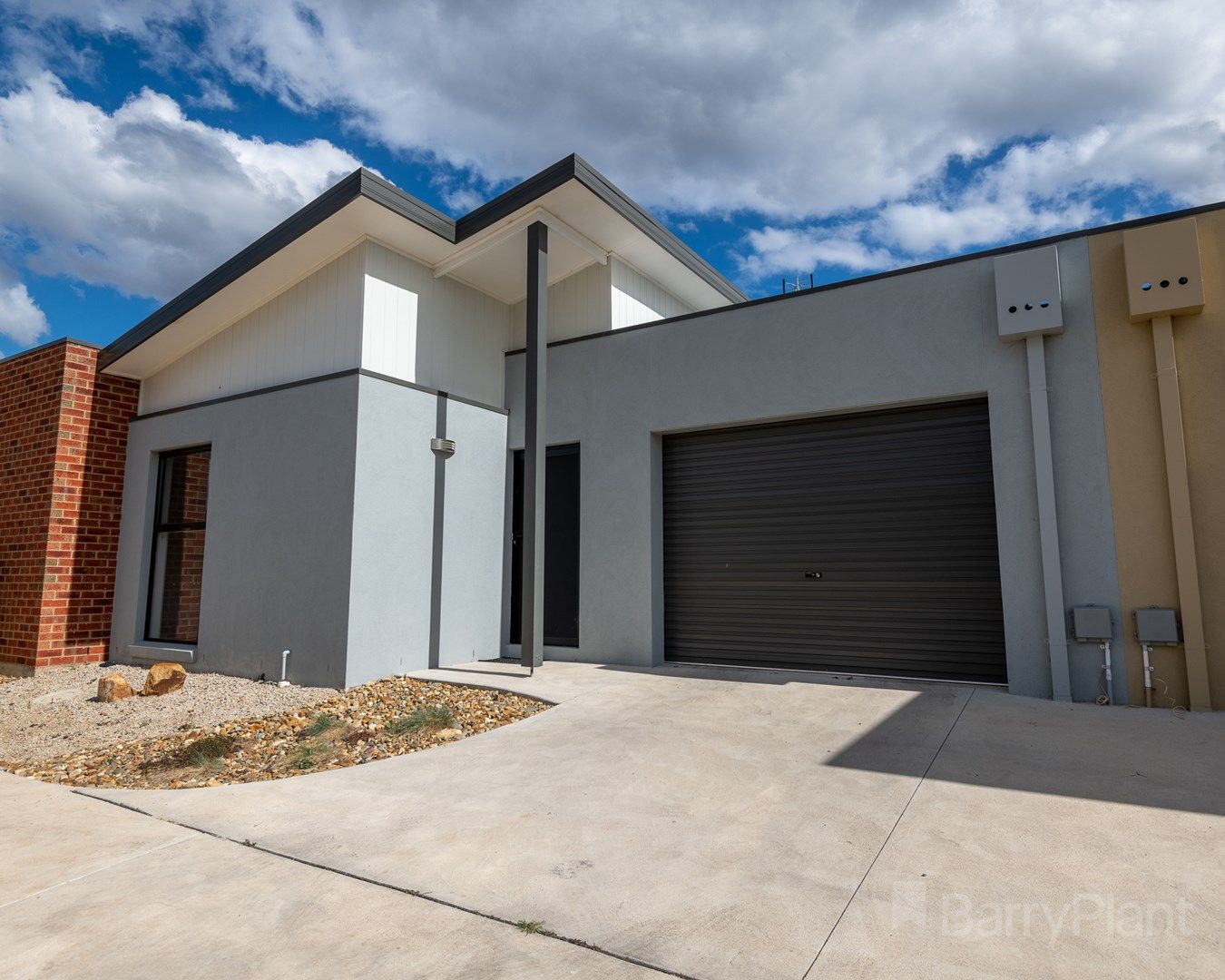 2 bedrooms Townhouse in 3/346a Midland Highway EPSOM VIC, 3551