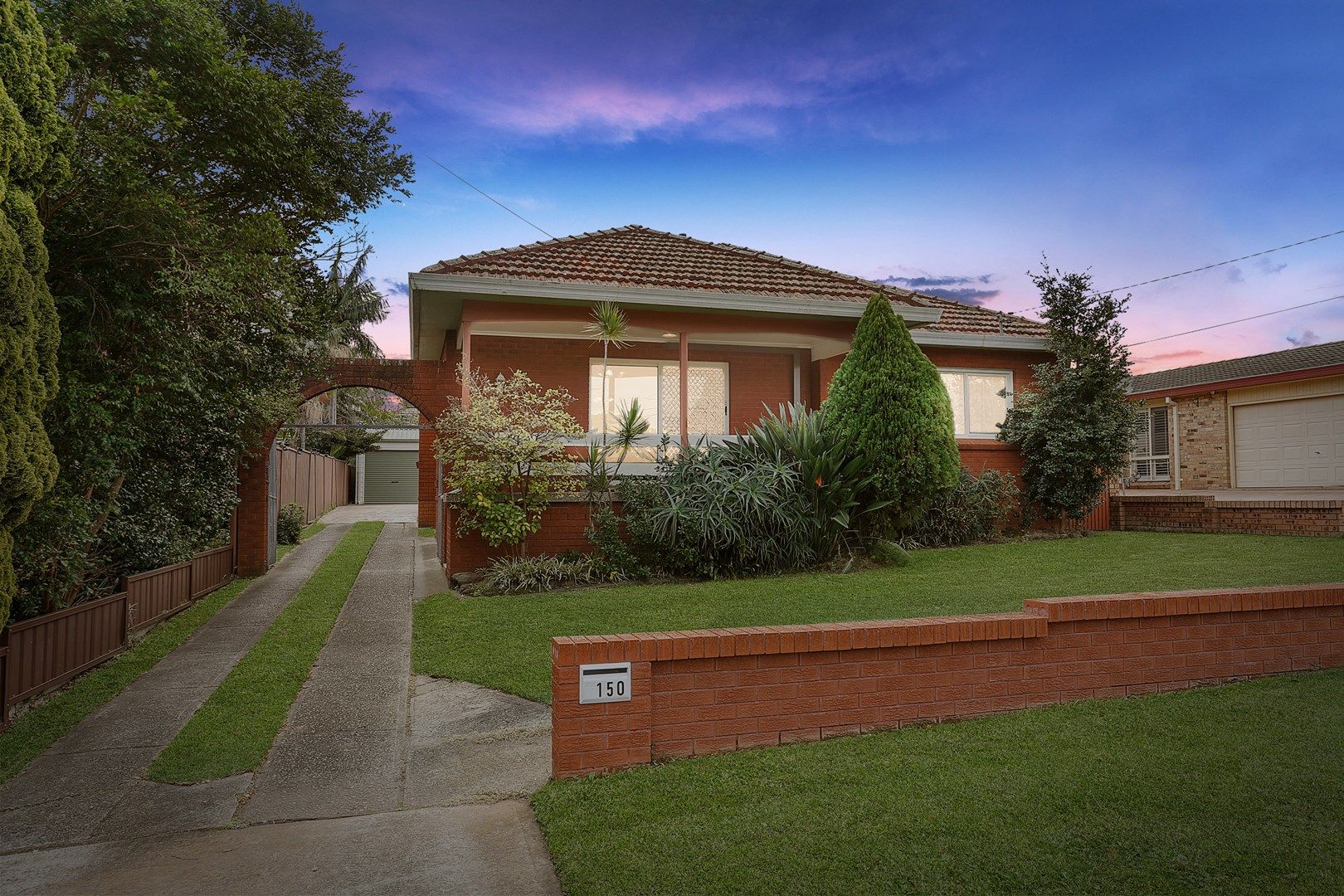 150 Flinders Road, Georges Hall NSW 2198, Image 0