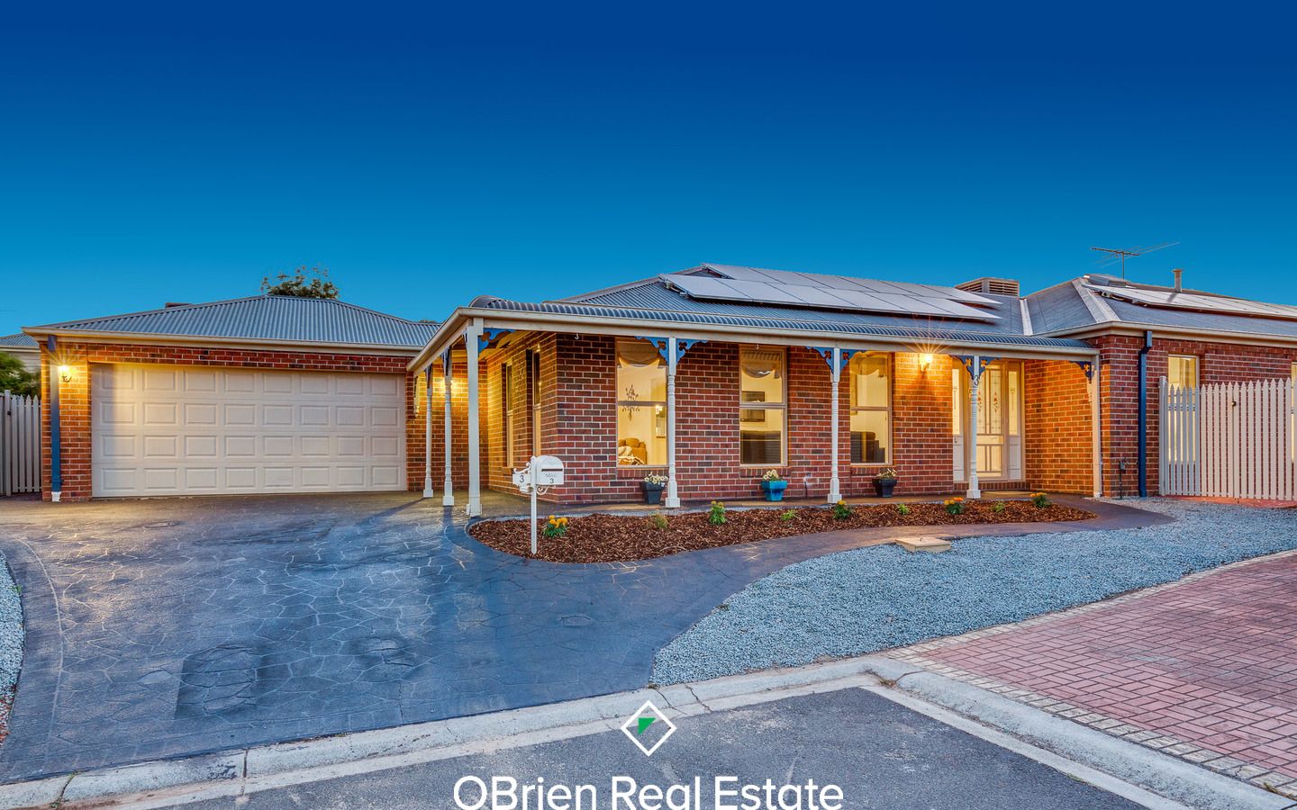 3 Innes Place, Caroline Springs VIC 3023, Image 0