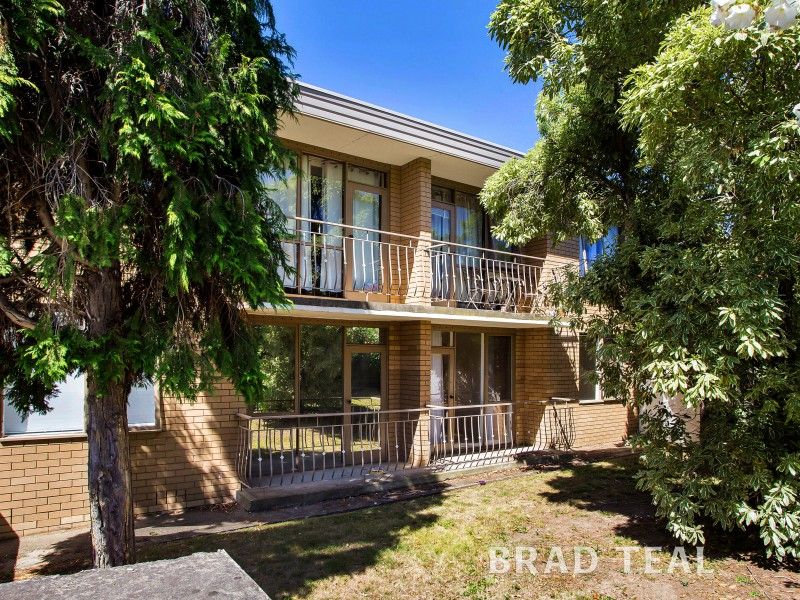 2/112 Mcpherson Street, Essendon VIC 3040, Image 0