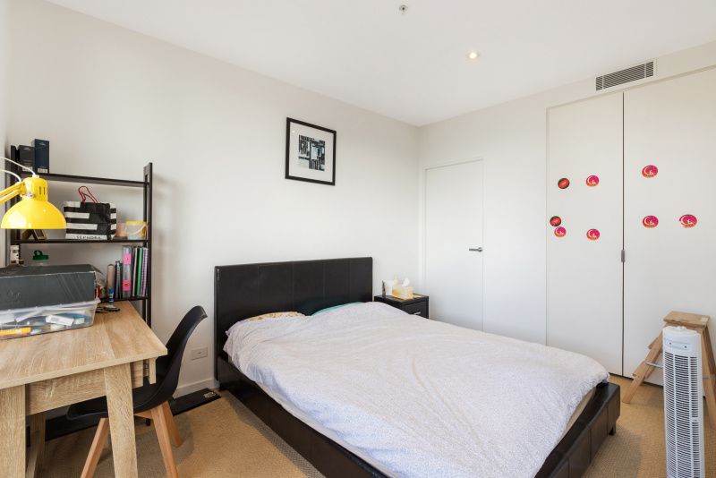 804/551 Swanston Street, Carlton VIC 3053, Image 2