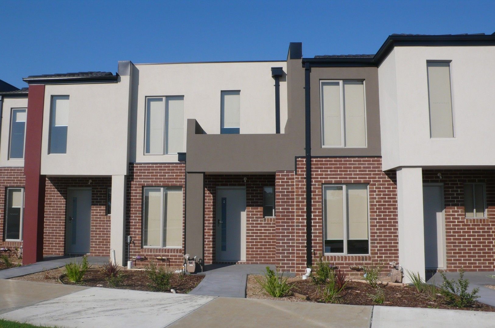 2 bedrooms Townhouse in 10/335 Grand Boulevard CRAIGIEBURN VIC, 3064