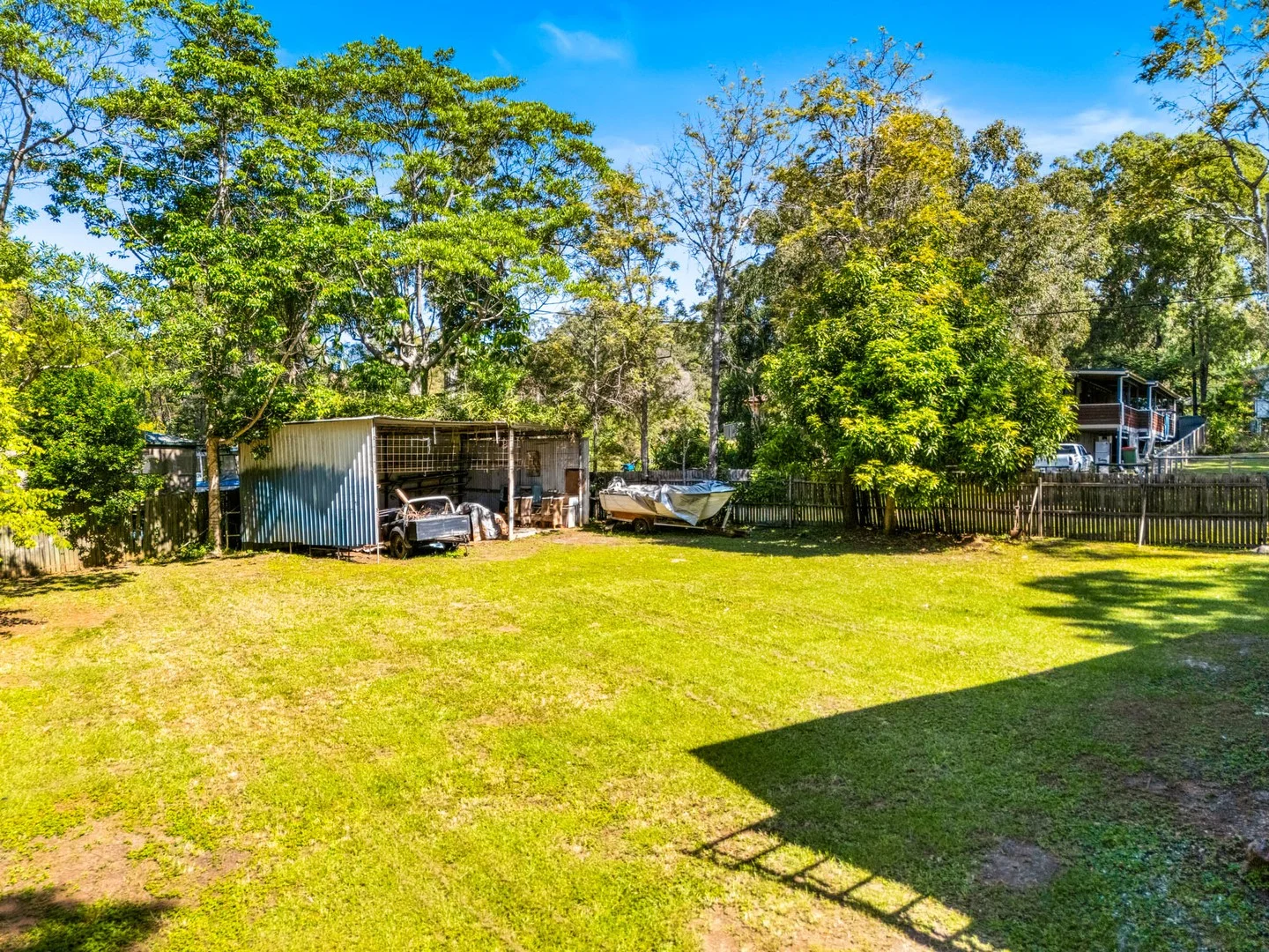 15 Wyena Avenue, Lamb Island QLD 4184