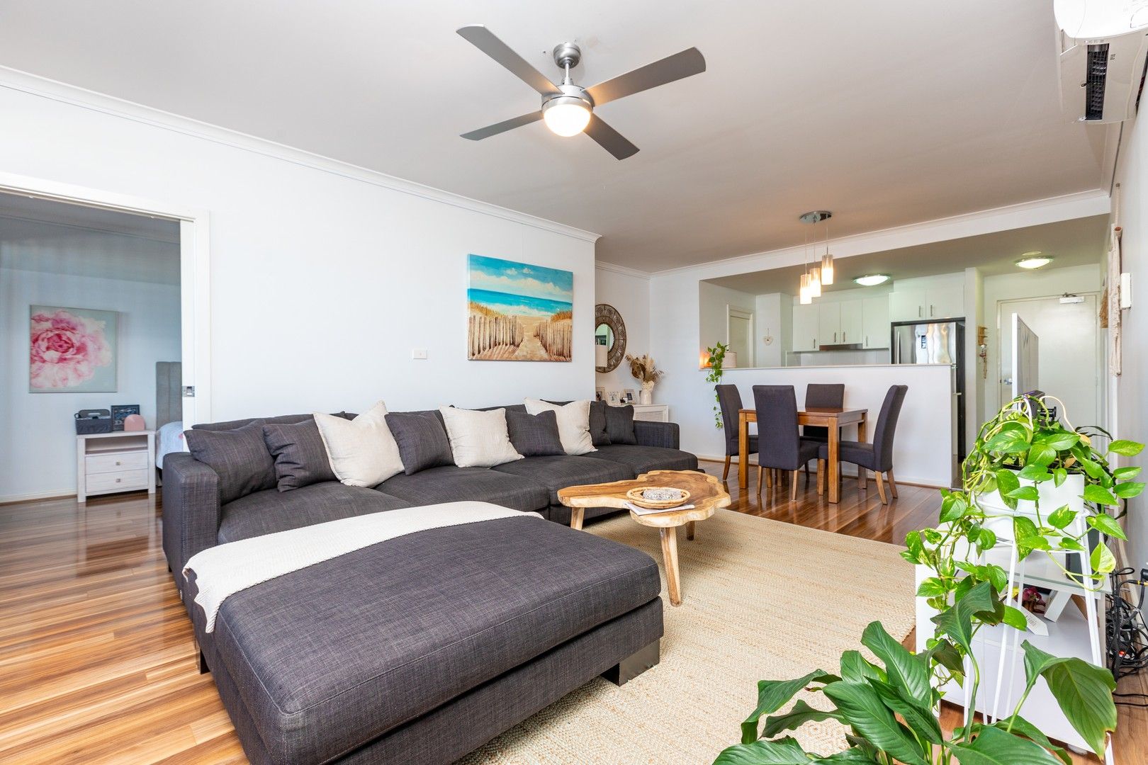 Unit 10/635-637 Pacific Highway, Belmont NSW 2280, Image 1