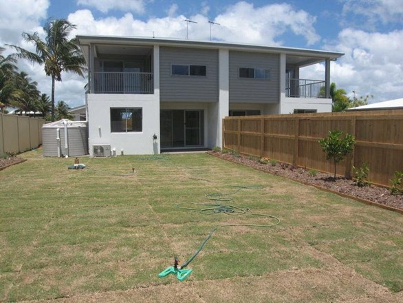 2/115 Rasmussen Avenue, Hay Point QLD 4740