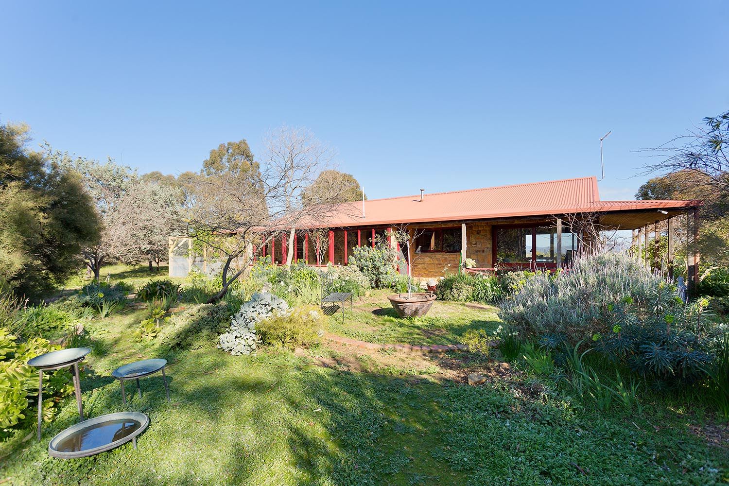 10 Hillview Road, BARKERS CREEK VIC 3451, Image 0