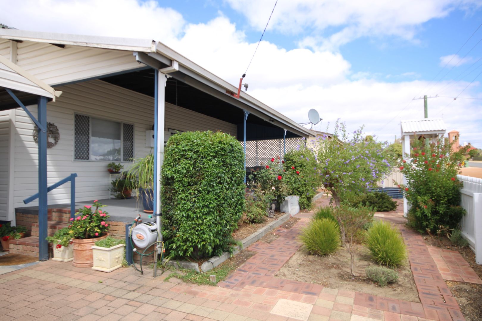 29 Venn Street, Collie WA 6225, Image 2