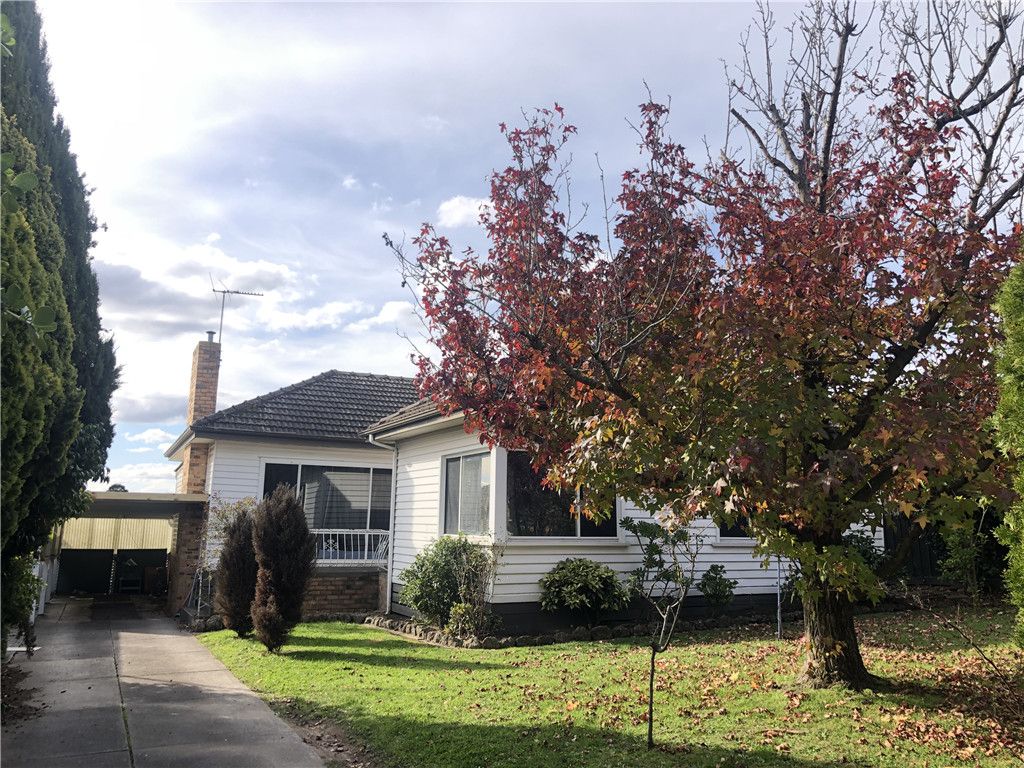 4 bedrooms House in 10 Ashley Street BOX HILL NORTH VIC, 3129