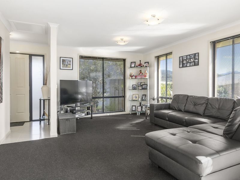 2/301 Main Road, Austins Ferry TAS 7011, Image 2