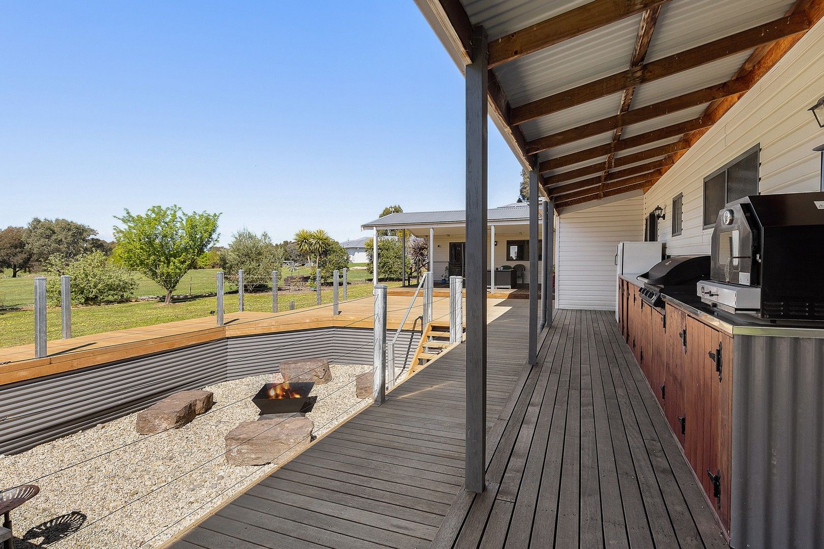 68B Stoneleigh Road, Mansfield VIC 3722, Image 0