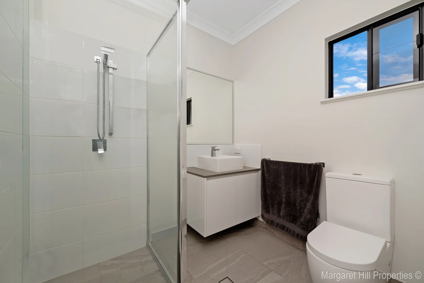 Additional image 13 of 2/33 Havenside Drive, Garbutt QLD 4814