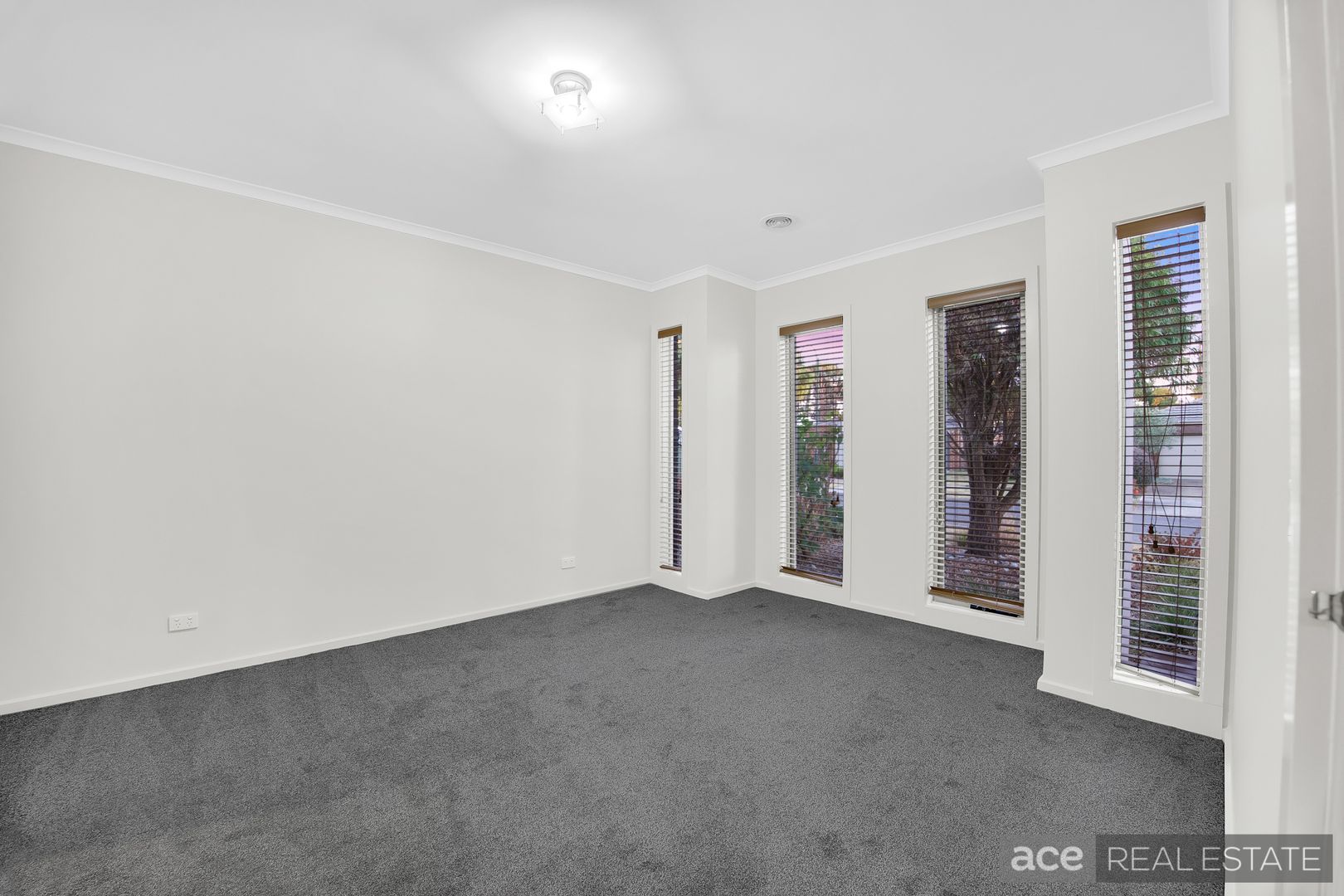 23 Delaney Drive, Miners Rest VIC 3352, Image 2