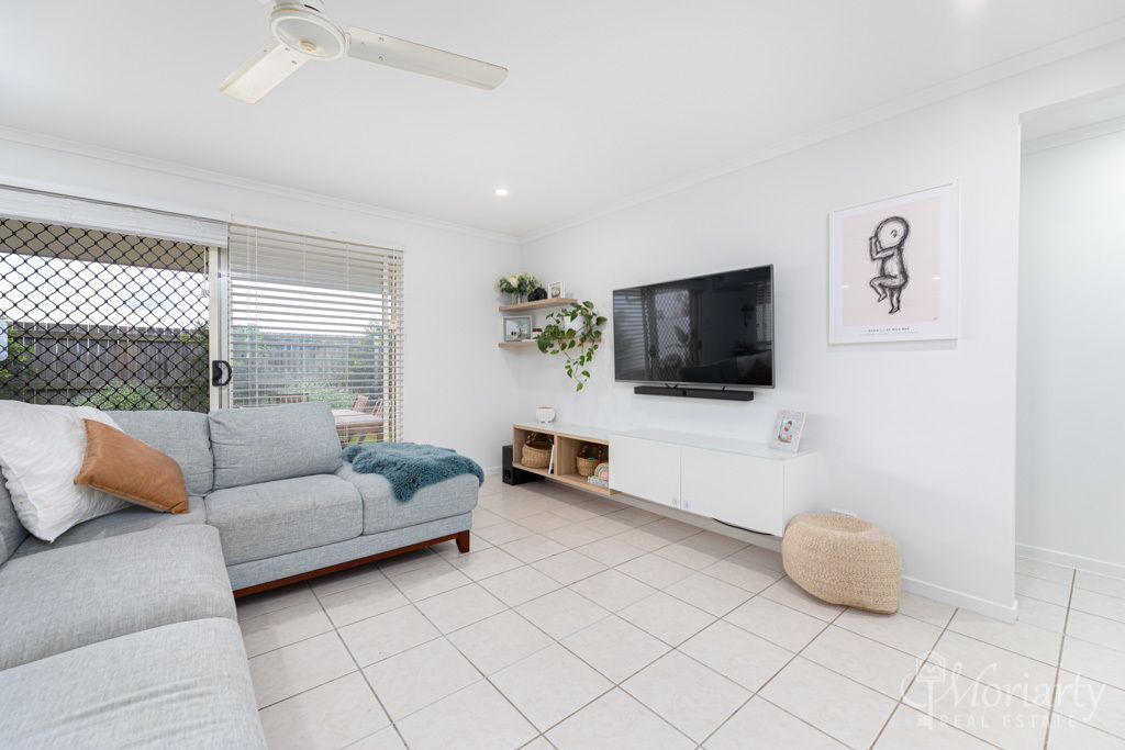 Unit 5/150-166 Rosehill Dr, Burpengary QLD 4505, Image 2