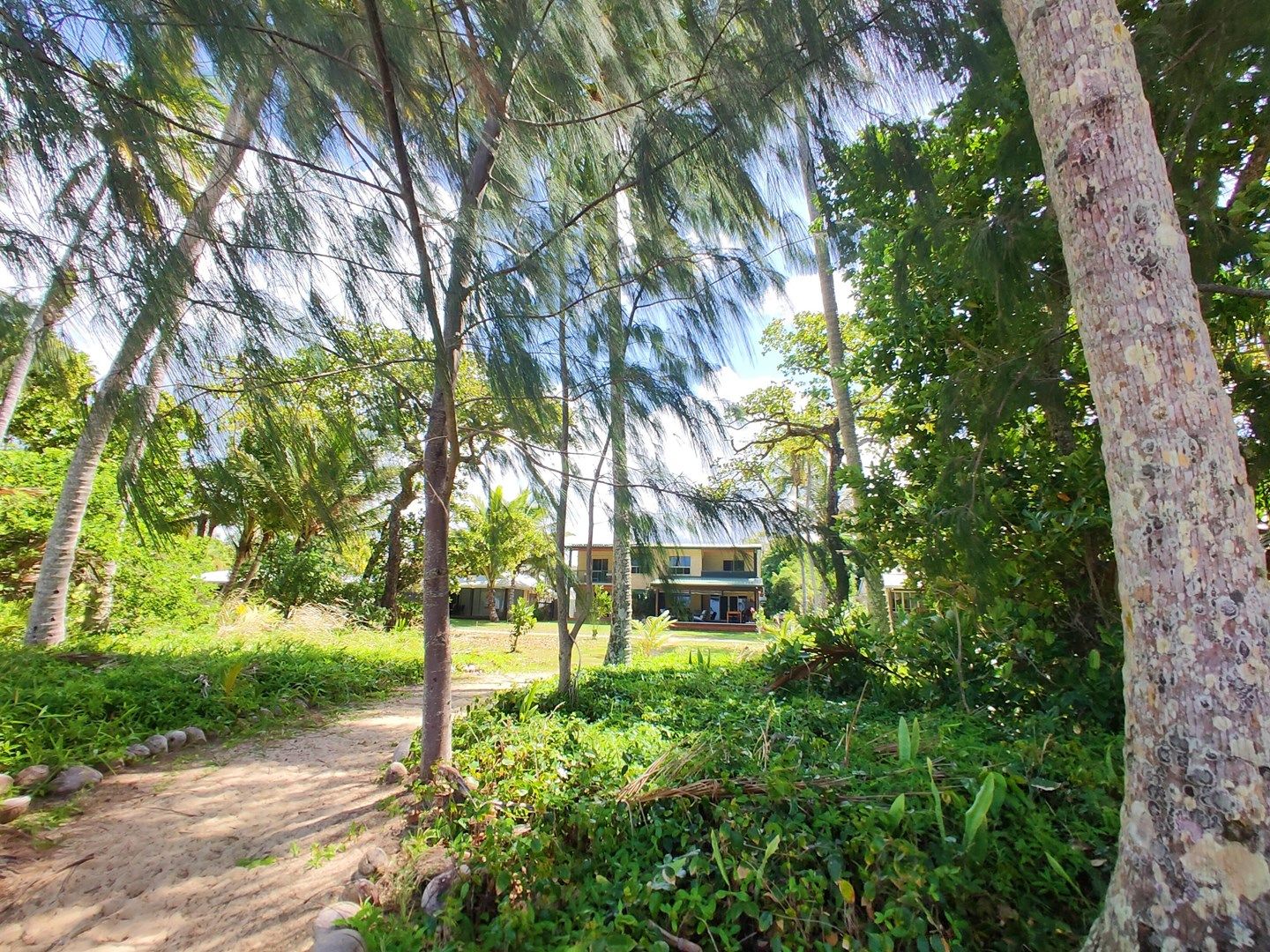 Duplex 1/26 Donkin Lane, Mission Beach QLD 4852, Image 2