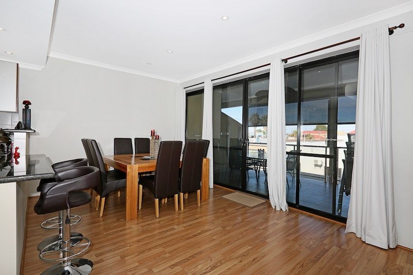 6/15 Davey Street, Mandurah WA 6210, Image 2