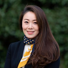 Catherine Zhang, Sales representative