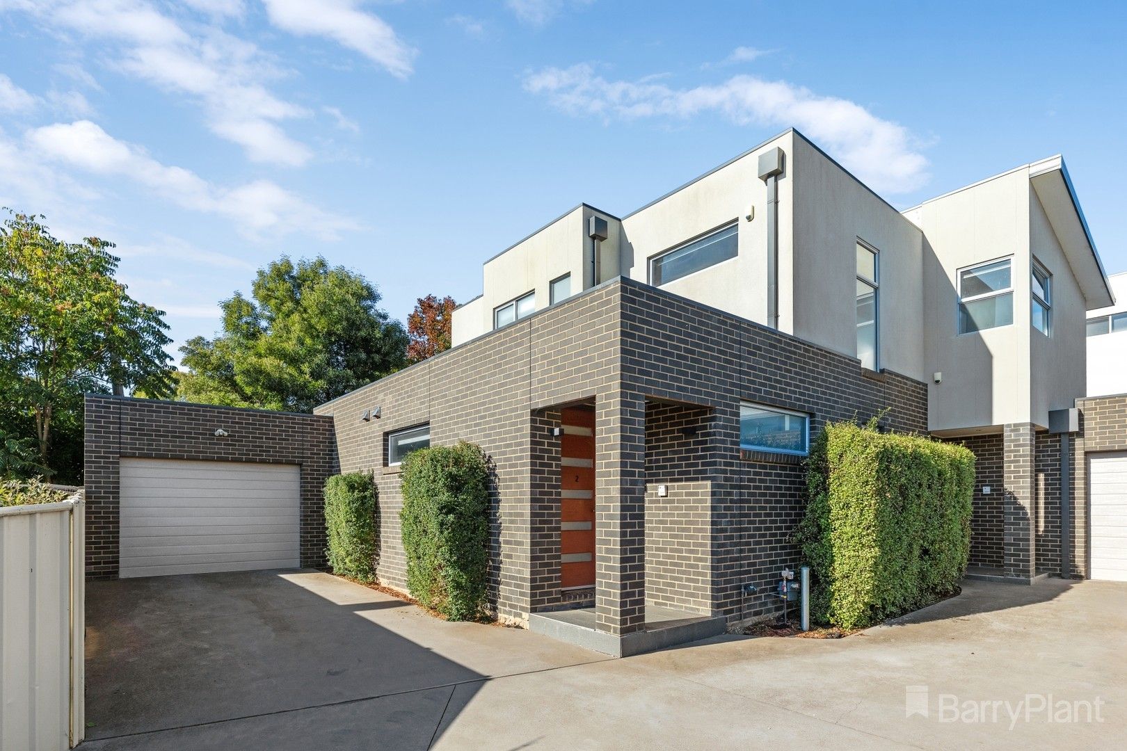 3 bedrooms Townhouse in 2/26A Smith Street NORTH BENDIGO VIC, 3550