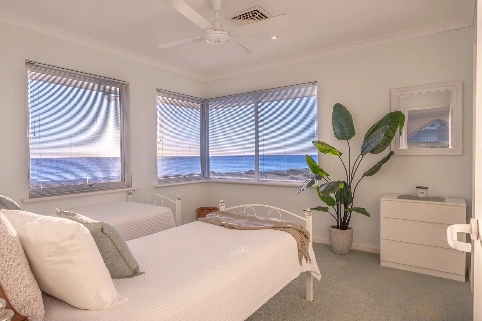 Image 25