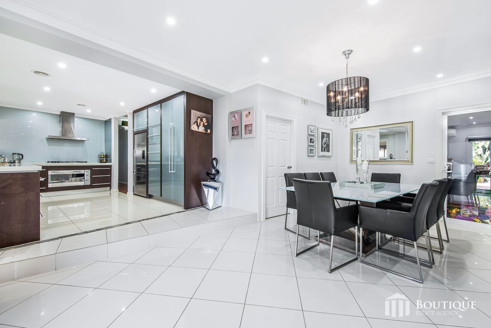 6 Matthews Place, Dandenong North VIC 3175, Image 2