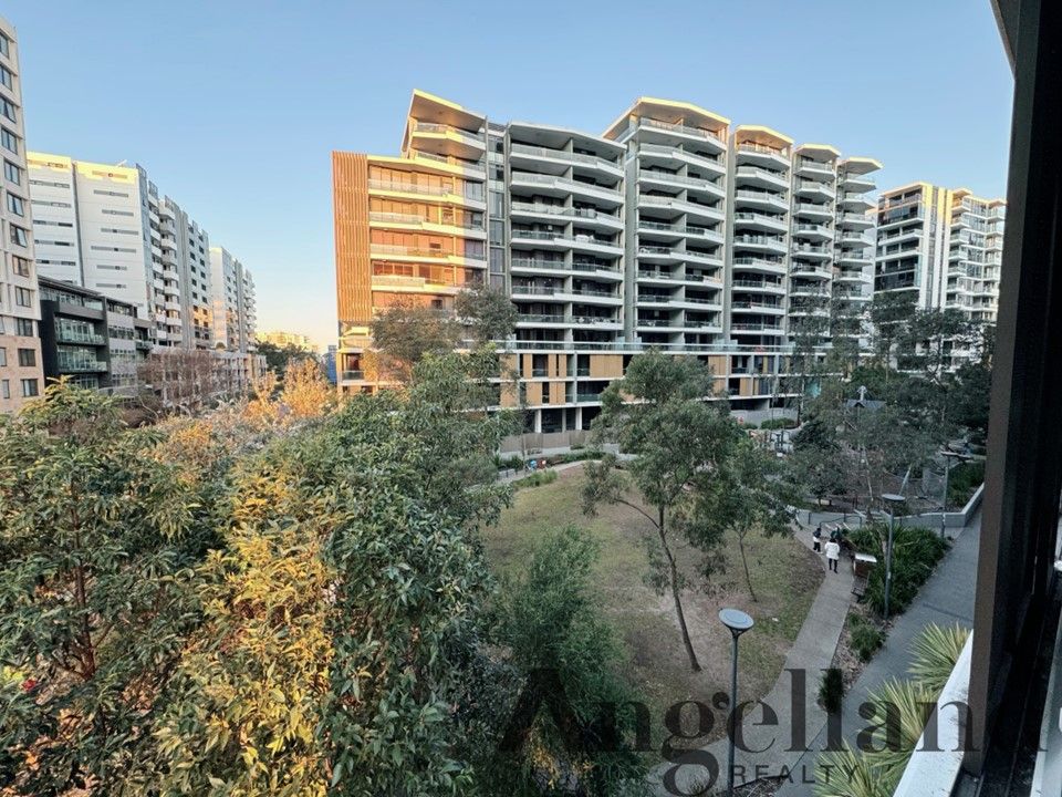 2 bedrooms Apartment / Unit / Flat in 460/61 Church Avenue MASCOT NSW, 2020