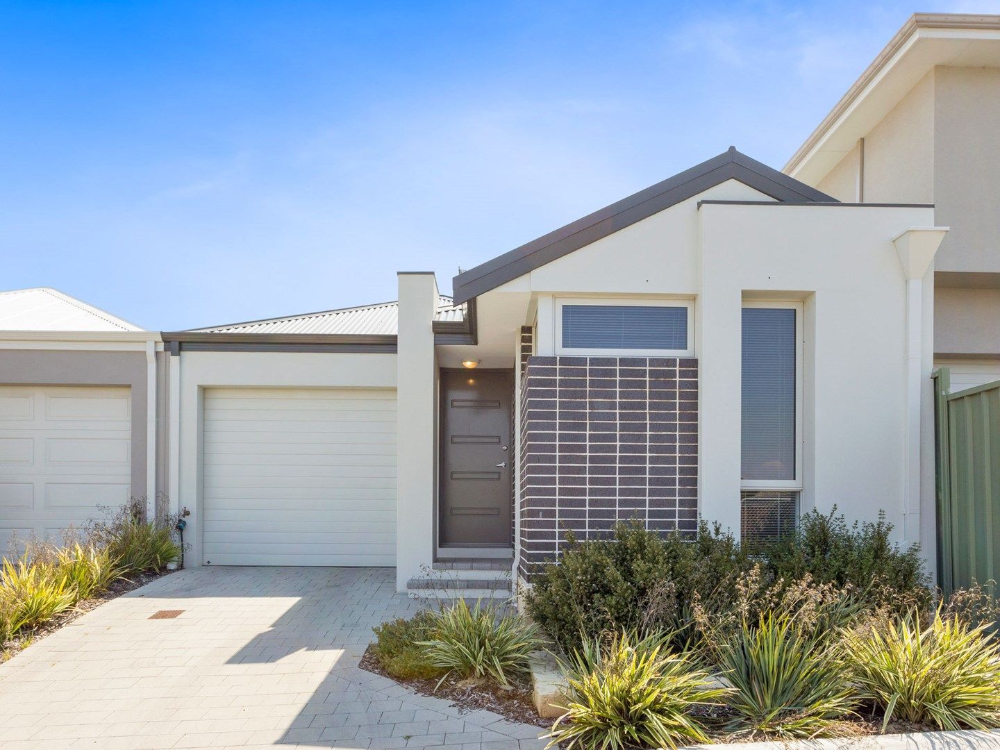 3 bedrooms House in 130A Woodside St DOUBLEVIEW WA, 6018