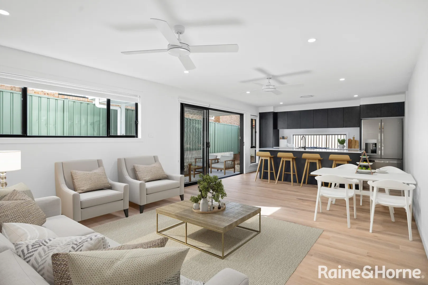 House in Ulladulla - More