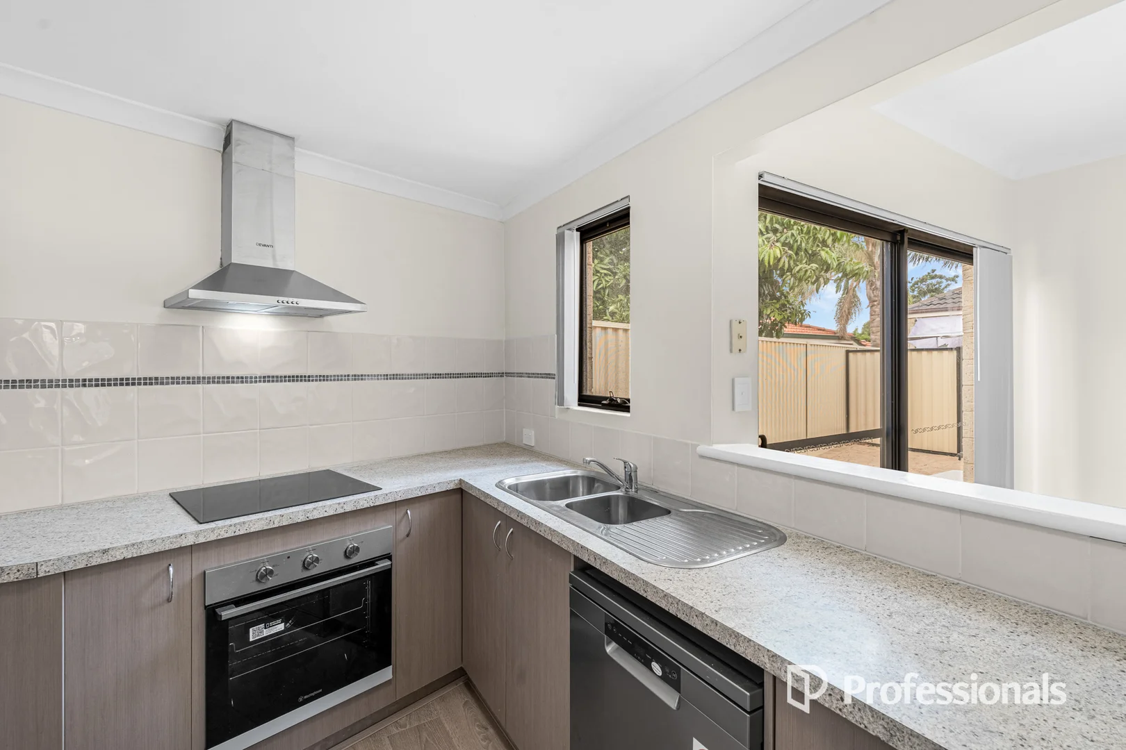 Additional image 10 of 25C Ravenswood Drive, Nollamara WA 6061