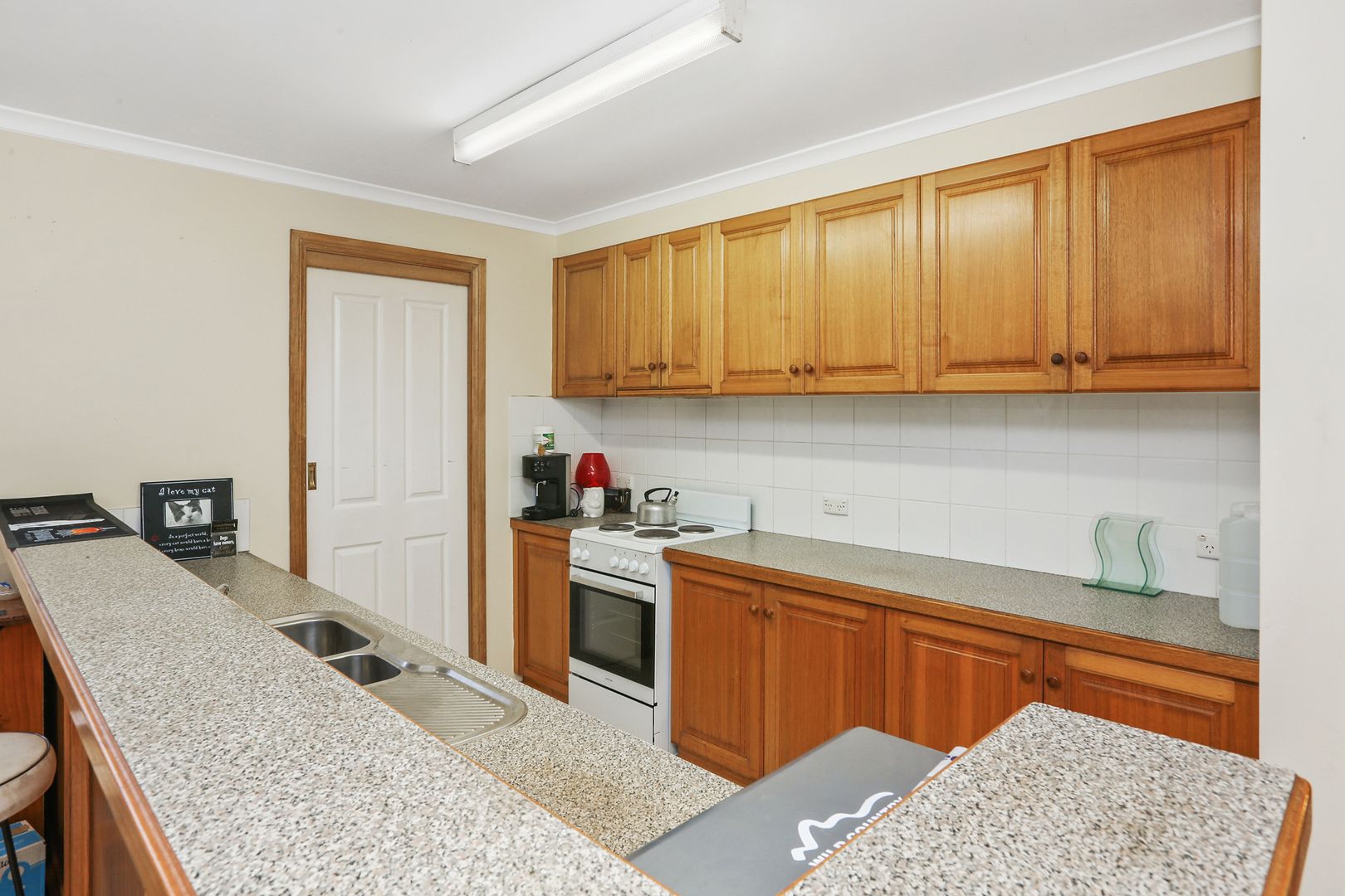 2 Koala Court, Whittington VIC 3219, Image 2