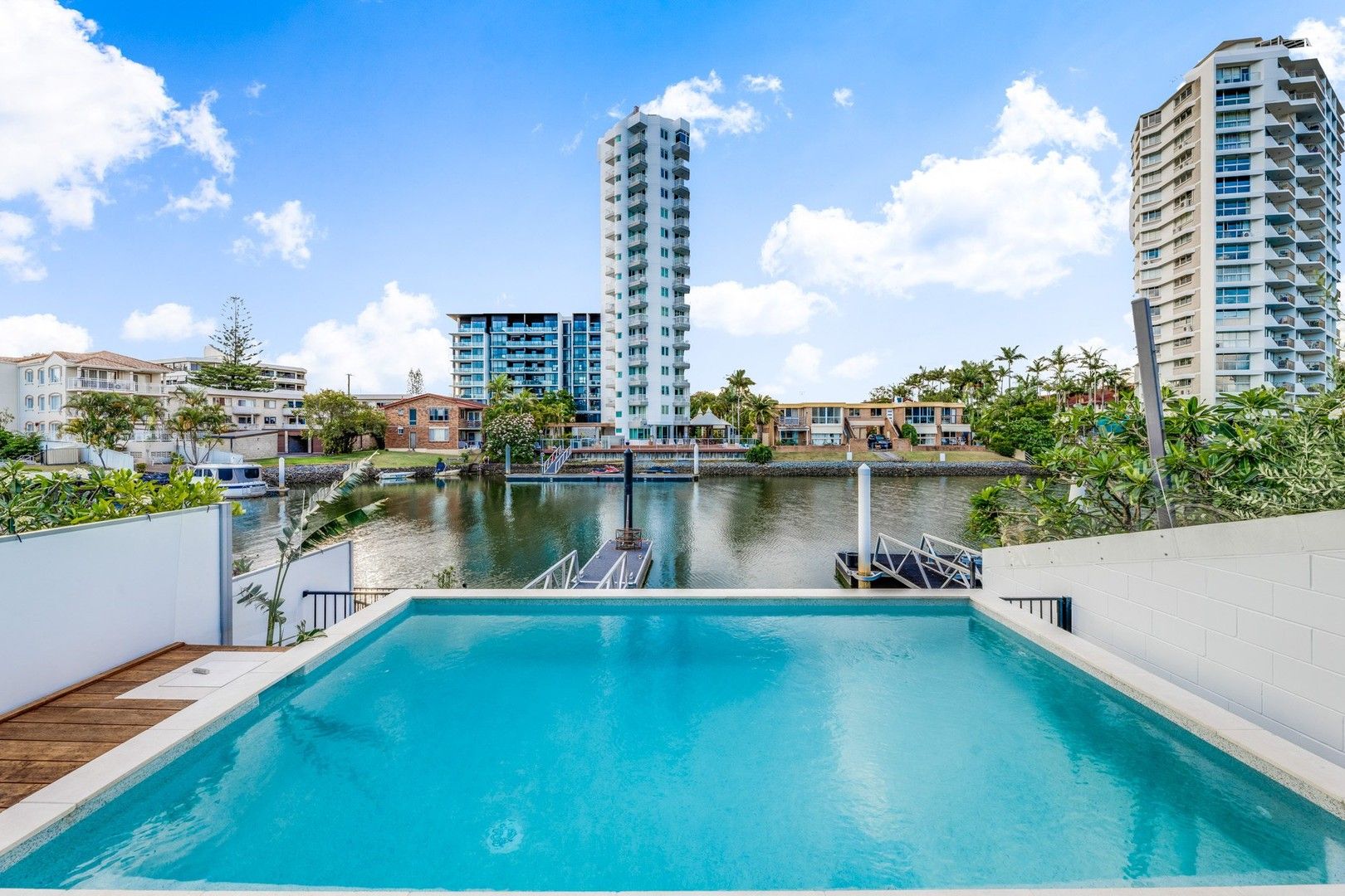 2/21 Paradise Island, Surfers Paradise QLD 4217, Image 1