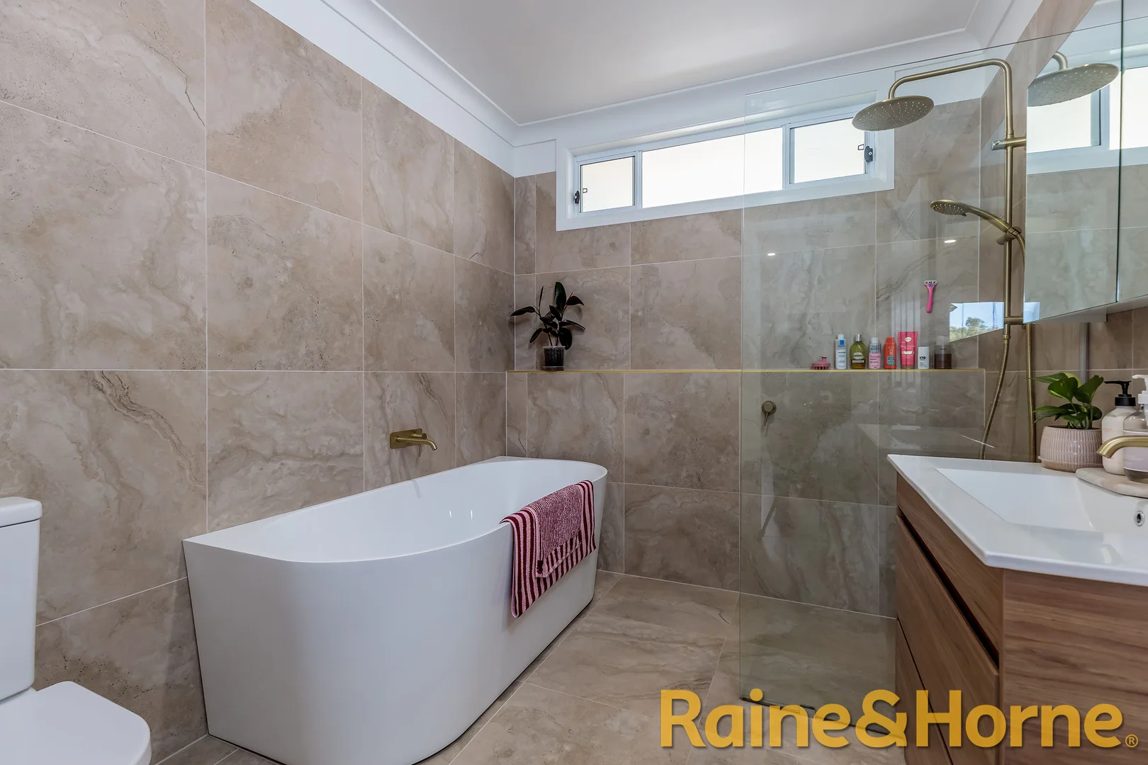 Additional image 5 of 118 Merilba Street, Narromine NSW 2821