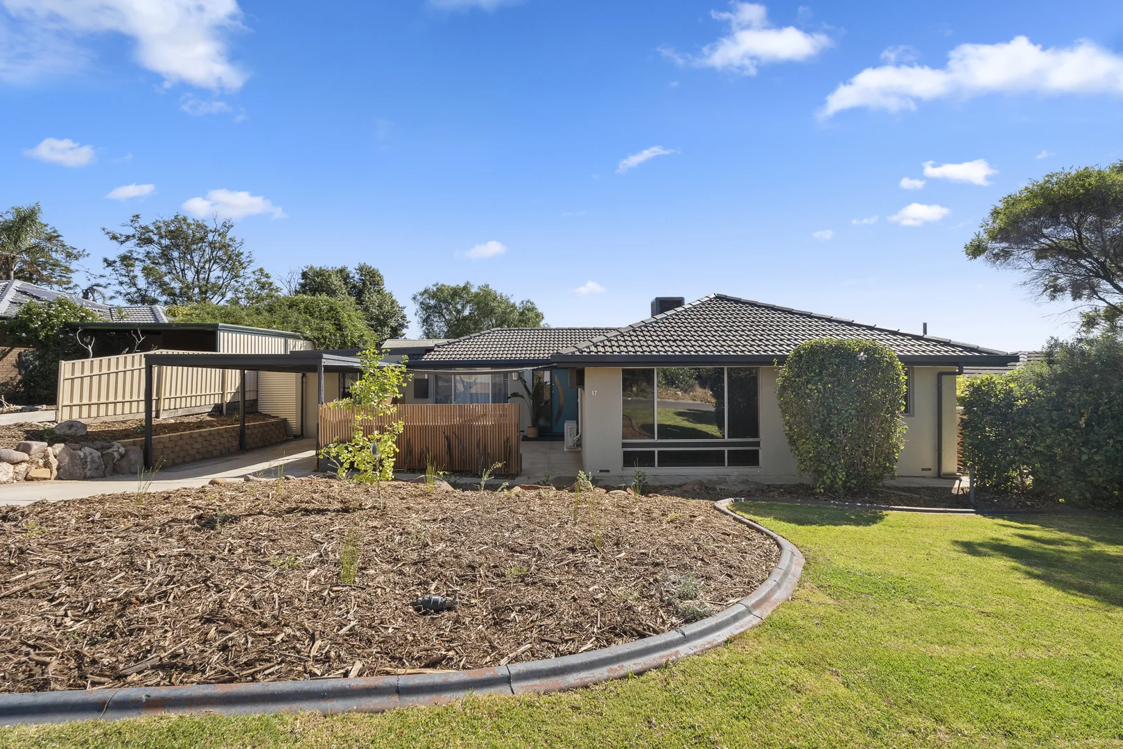 Additional image 3 of 17 Sovereign Street, Hallett Cove SA 5158