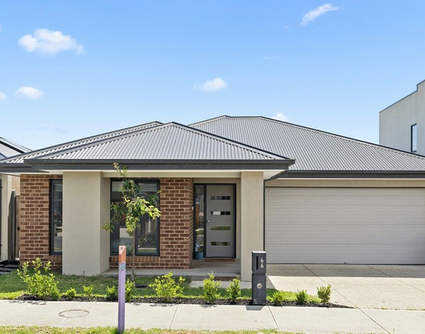 66 Stature Avenue, Clyde North VIC 3978