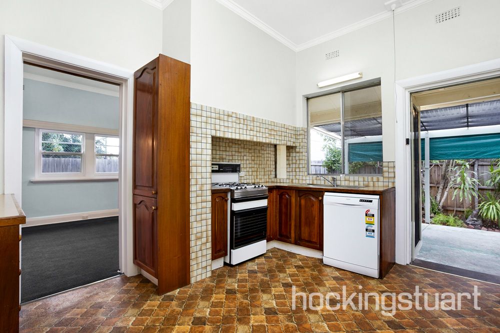 2 Sandham Street, Elsternwick VIC 3185, Image 1