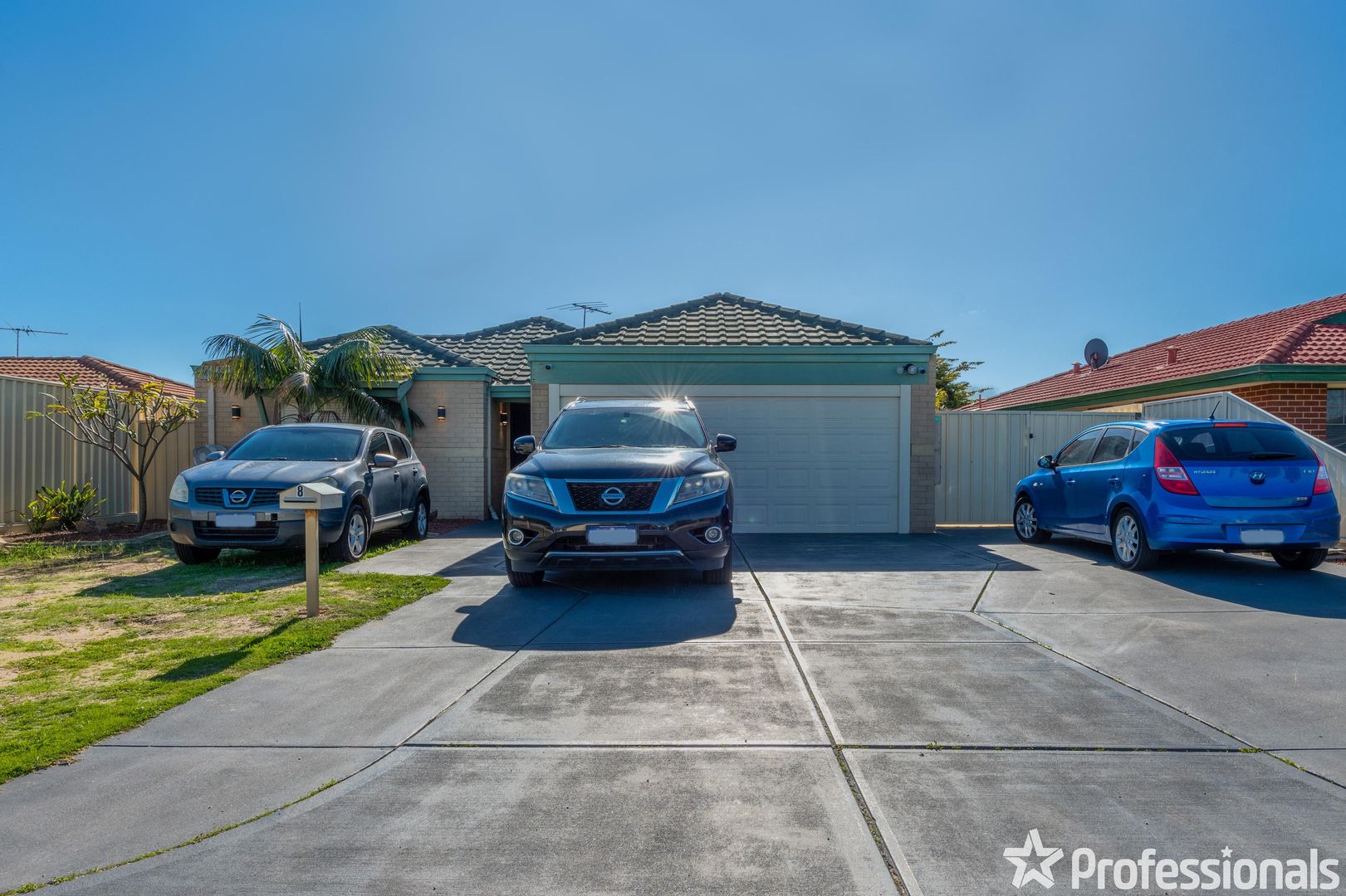 8 Redfin Close, Warnbro WA 6169, Image 1