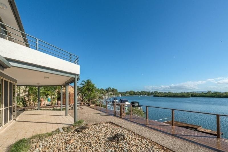 54 Tradewinds Ave, Paradise Point QLD 4216, Image 1