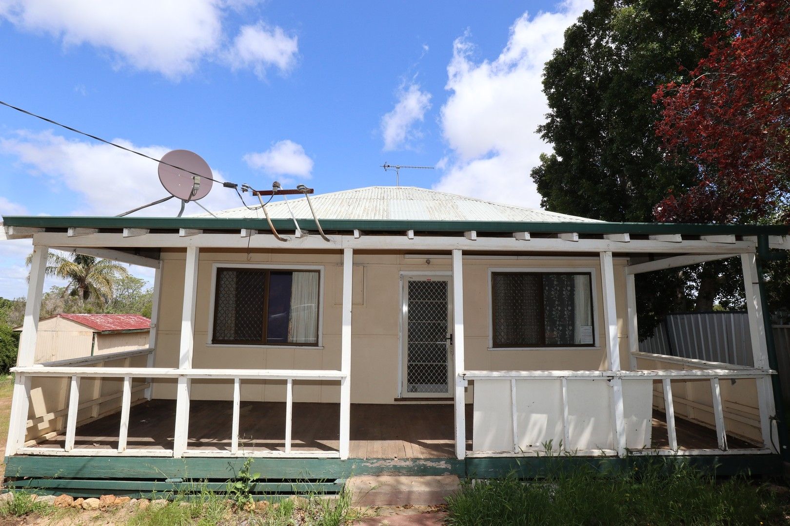3 bedrooms House in 32 Butler Street NARROGIN WA, 6312