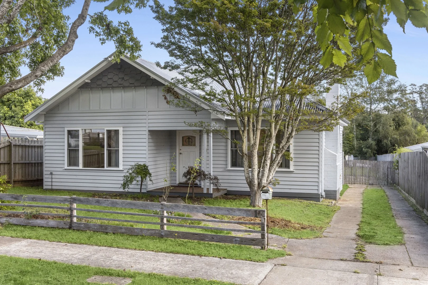 Primary image of 11 cosmo Road, Trentham VIC 3458