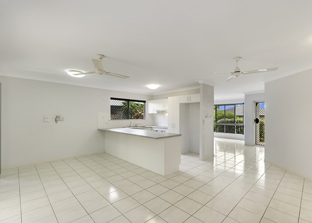 2 Finch Lane, Douglas QLD 4814